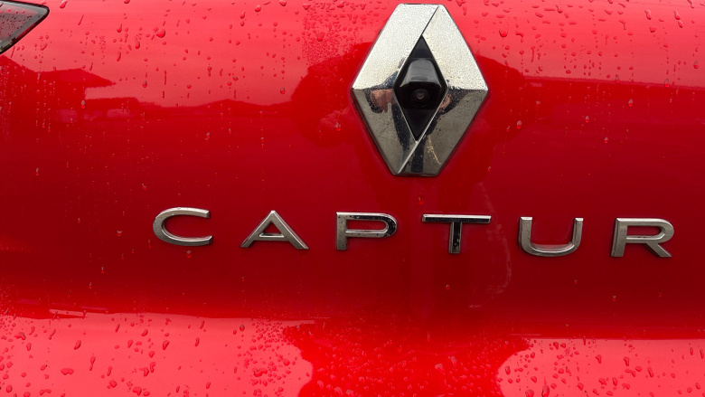 Renault Captur 1.3 Mild hybrid 140 R.S. Line 5dr Petrol Hatchback